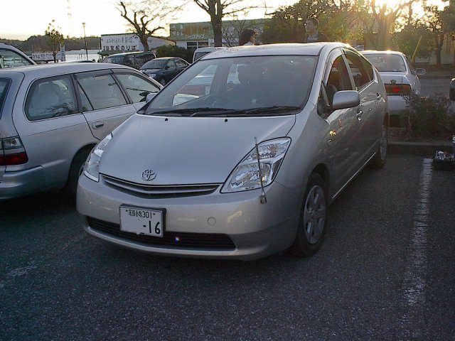 シートカバーの取付実例,プリウス,Im002296.jpg