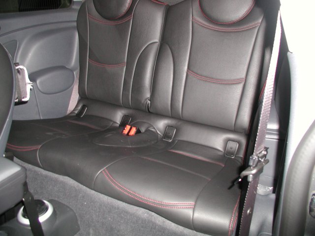 シートカバーの取付実例,ミニ 3ドア,P1010005.jpg