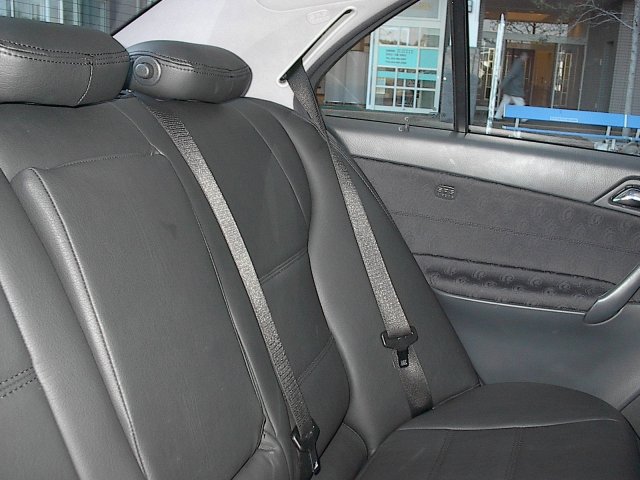 シートカバーの取付実例,ベンツ C クラス,Im002060.jpg