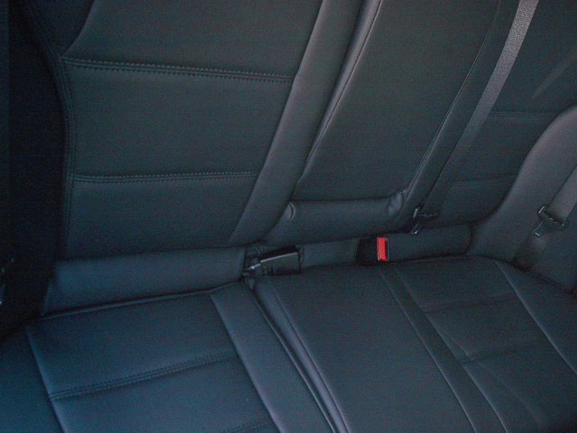シートカバーの取付実例,ベンツ C クラス,Im002062.jpg