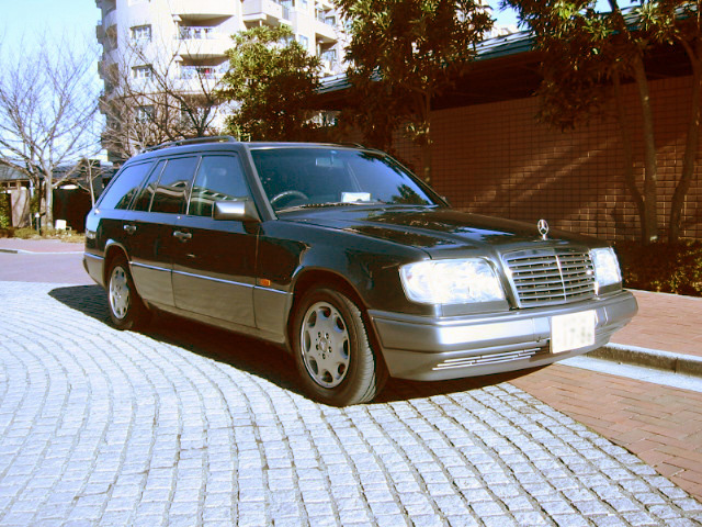 シートカバーの取付実例,ベンツ E クラス,w124_1.jpg