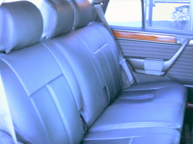 シートカバーの取付実例,ベンツ E クラス,w124_6.jpg