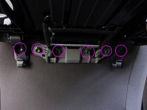 シートカバーの取り付け方法、番号:66、車名:クロスビー、i2981_4.jpg、 