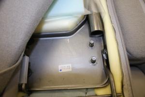 シートカバーの取り付け方法、番号:27、車名:キューブ、i3154_4.jpg、 