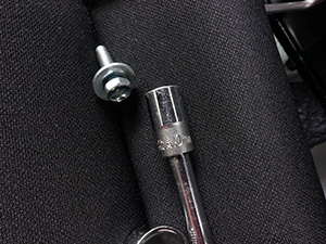 シートカバーの取り付け方法、番号:56、車名:シビック、i3531_6.jpg、 