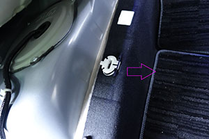 シートカバーの取り付け方法、番号:41、車名:フォレスター、i962G_1.jpg、 
