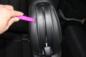 シートカバーの取り付け方法、番号:30、車名:エクシーガ、i9821_25.jpg、 