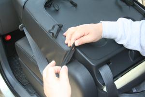 シートカバーの取り付け方法、番号:20、車名:タント、i9883_29.jpg、 