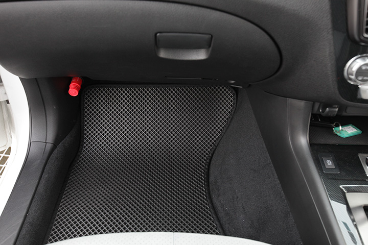 フロアマットの取付実例、番号:58、車名:エクシーガ、モデル:ダブルマット、色相:ダークグレー、10012_8.jpg、 