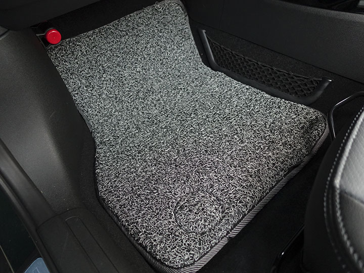 フロアマットの取付実例、番号:143、車名:ミニクラブマン、モデル:コイルマット、色相:グレー、10291_02.jpg、 