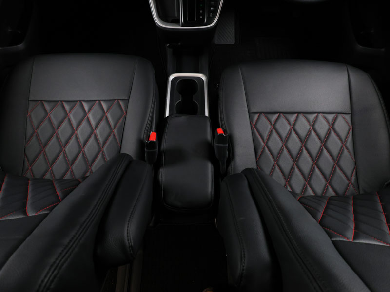 キルティング(Quilting) シートカバー(Seatcover)  優れた耐摩耗性の生地