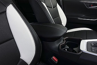 シートカバー  カローラツーリングワゴン 専用 /images/prodetail/Rav4_M_05.jpg