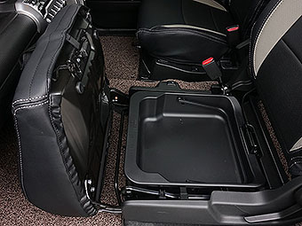 シートカバー  クロスビー 専用 /images/prodetail/Xbee_340_04.jpg