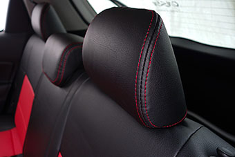 シートカバー  ヴィッツ Gs 専用 /images/prodetail/vitz_340_3.jpg